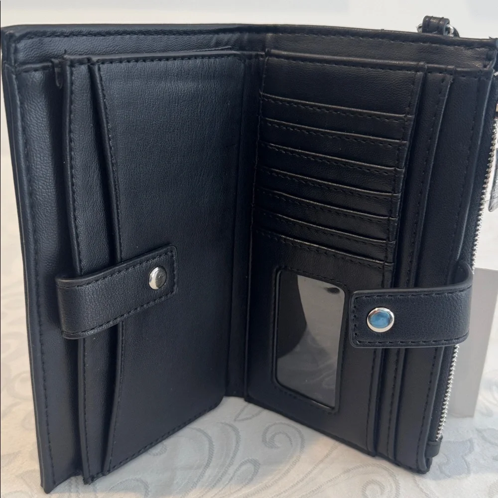 Steve Madden Black Wristlet Wallet